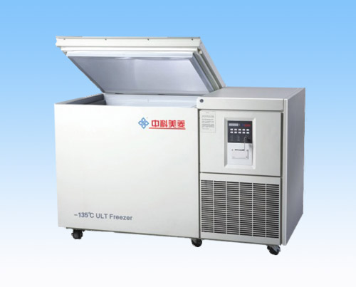 超低温储存箱（-135℃）卧式128升